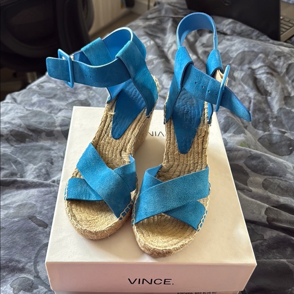 Vince Vibrant Blue Espadrille Sandals size 8